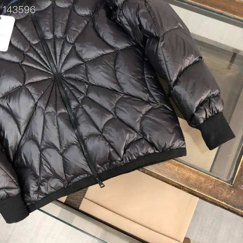 Moncler sz1-5 26yr266 (6)